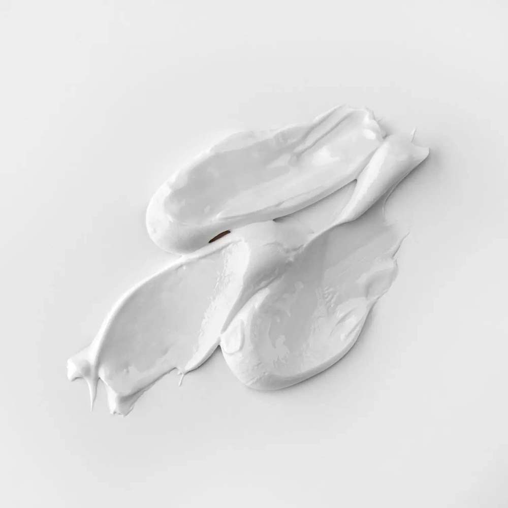 MARVIS Classic Ginger Mint Toothpaste. A sophisticated, warming mint flavor for oral care with a vintage aesthetic. 85 ml.