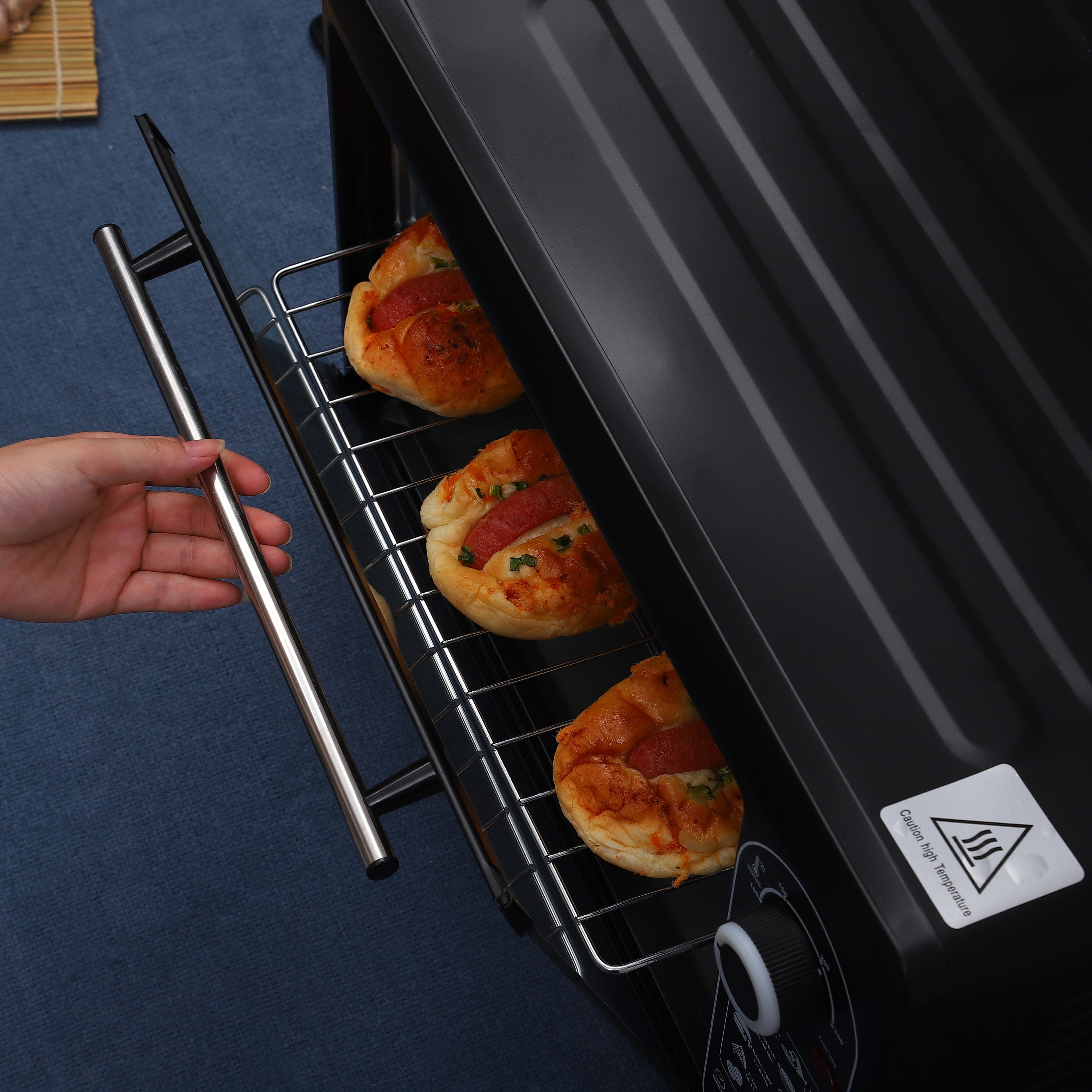 48L Digital Touch Tabletop Microwave Oven – Versatile Home Use with Microwave and Grill Functions